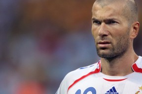 九游游戏-活塞再负战绩陷入泥潭，活塞比赛