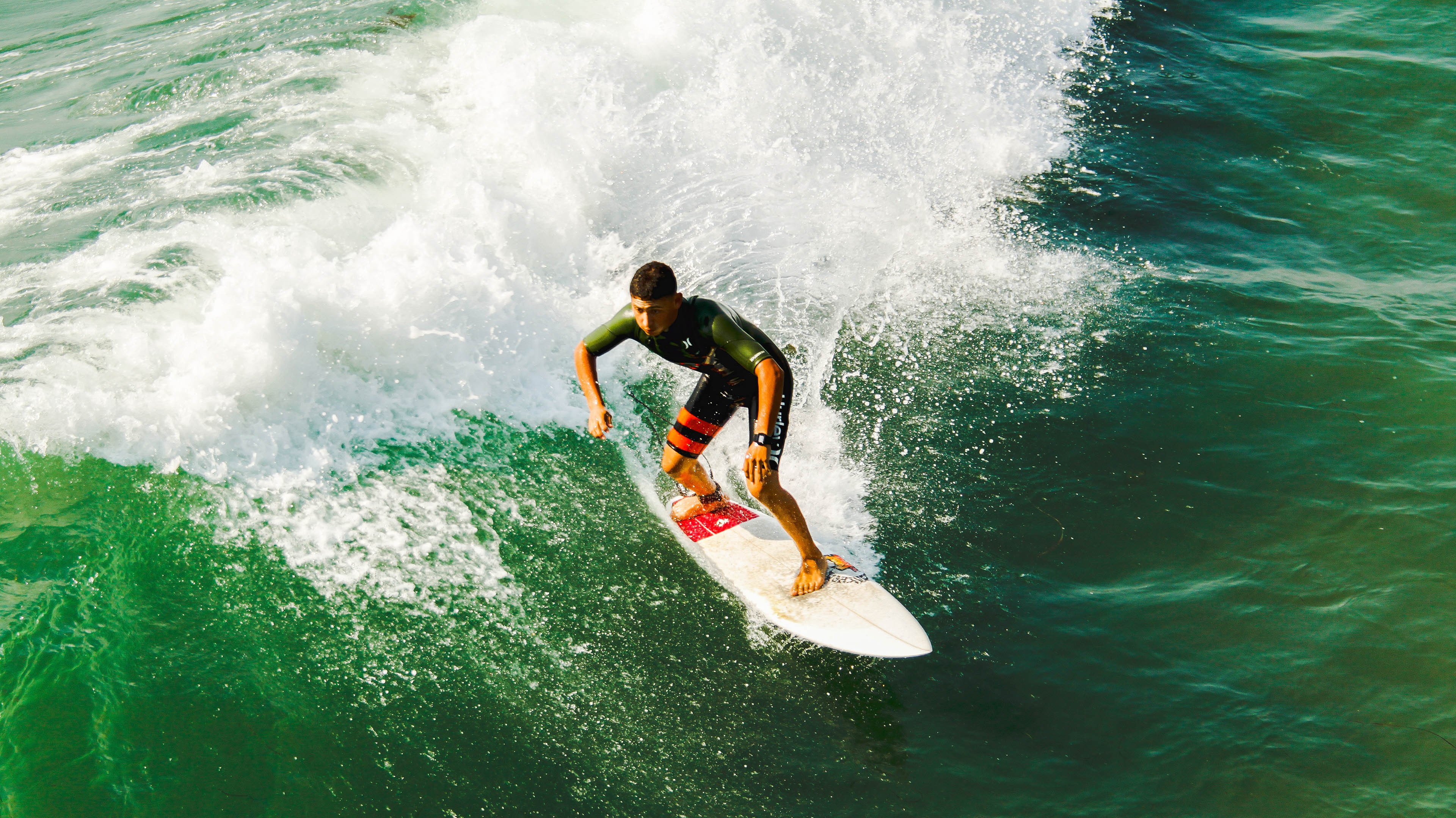 电竞主播内容创新与多渠道运营策略案例分享，电竞主播合作